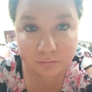 Meet your Posher, Regina